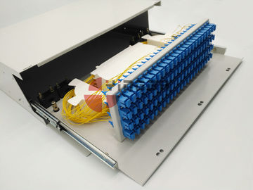 خرید 19 "4U 96 Port SC اسلاید کردن کشو فیبر نوری پانچ پانل جعبه توزیع نوری فولاد بارگذاری شده است تولید آنلاین