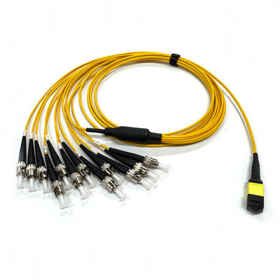 خرید از دست دادن کم 0.35dB 12 هسته اتصال MPO به ST MPO Jumper نوع B برای سیستم ارتباطات فیبر نوری تولید آنلاین